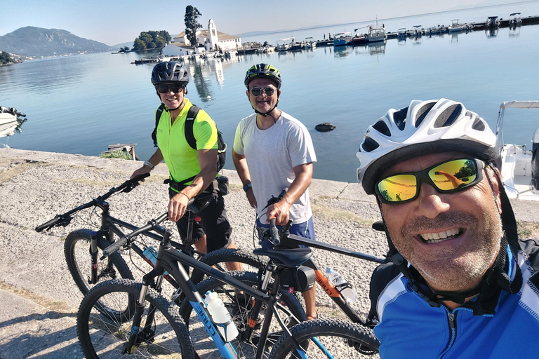 Corfu: Old Town Cycle Tour-History,Flavours &amp; Narrow Alleys!Corfu: Historical Old Town Cycle Tour