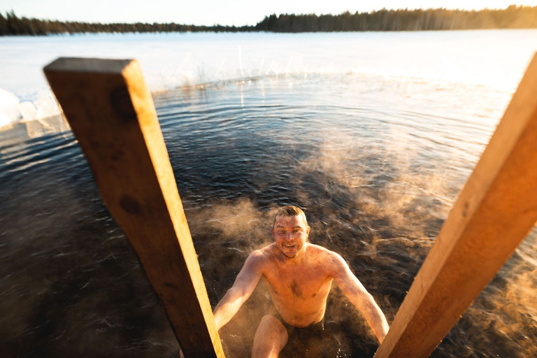 Rovaniemi: Northern LIghts with Sauna, Ice swimming & Dinner Standard Option