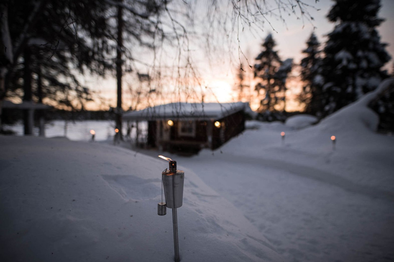 Rovaniemi: Lappländische Abendveranstaltung mit Abendessen