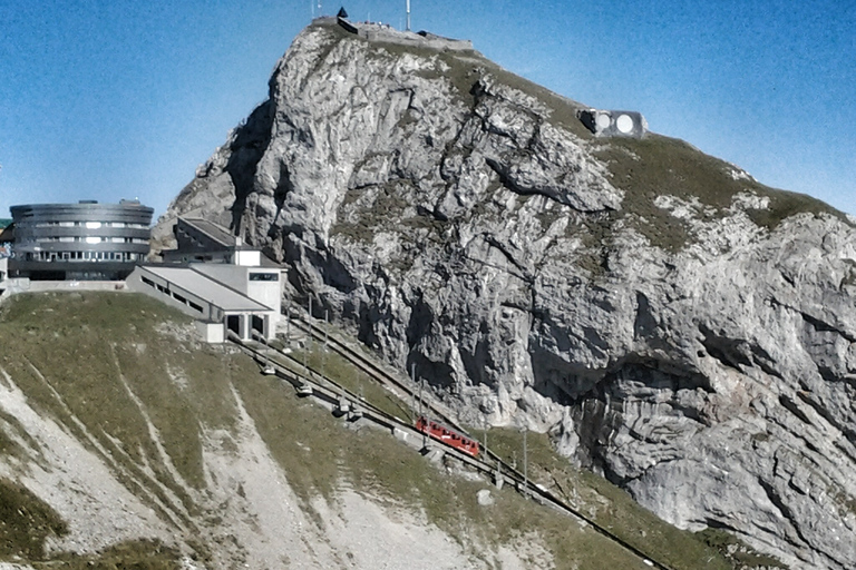 Mt.Pilatus Golden Round Trip Wycieczka w małej grupie z ZurychuZ Zurychu: Złota wycieczka w obie strony na górę Pilatus