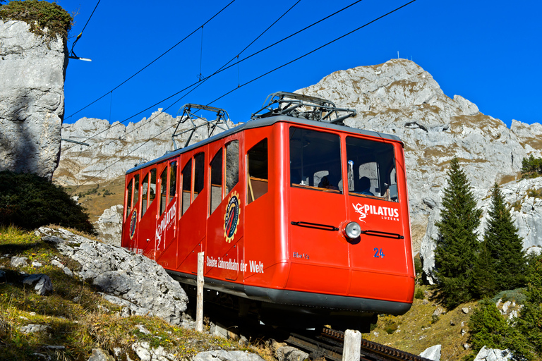 Mt.Pilatus Golden Round Trip Wycieczka w małej grupie z ZurychuZ Zurychu: Złota wycieczka w obie strony na górę Pilatus