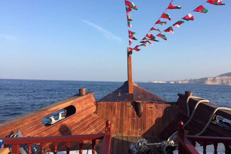 Crucero en dhow al atardecerOpción Estándar