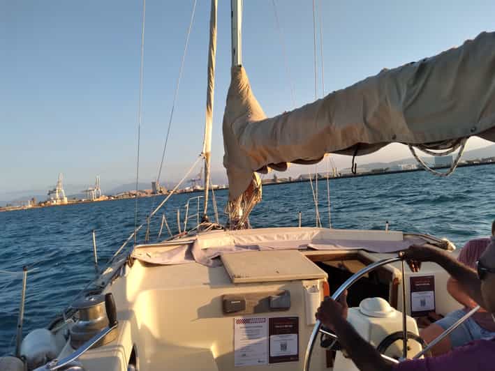 Townsville Morning or Lunchtime SmallGroup Sailing Trip GetYourGuide