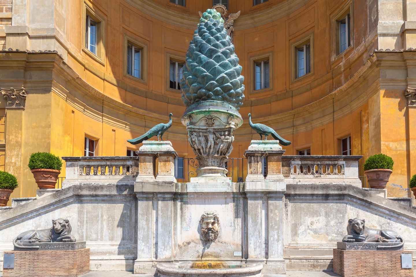 梵蒂冈博物馆免排队门票 + 休闲小酌