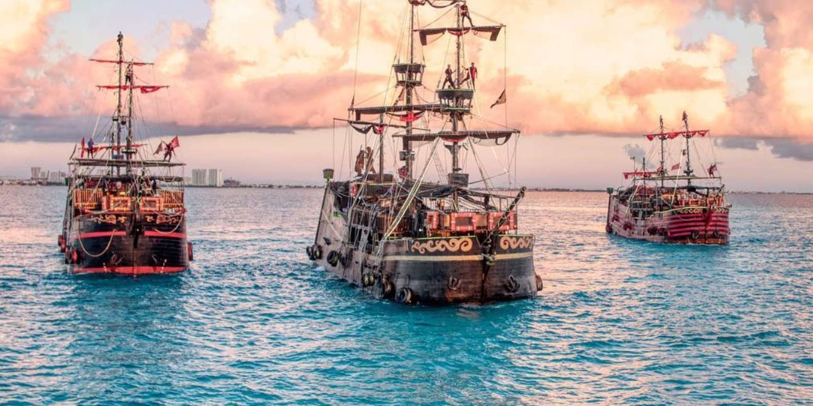 Battle on a Pirate Ship - Blog - Pirate Show Cancun