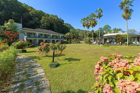 Pokhara: Luxury Holiday & Helicopter Flight to Annapurna BC