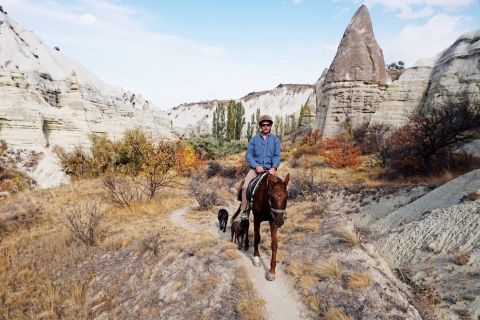 Cappadoce : balade à cheval au coucher du soleil