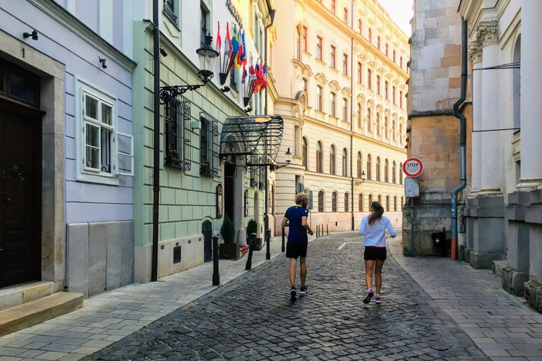 Bratislava: City Highlights Running TourBratislava: City Highlights Running Tour veckodag