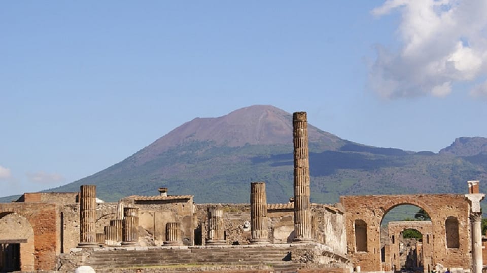 Naples: Round-Trip Shuttle Bus To Pompeii | GetYourGuide