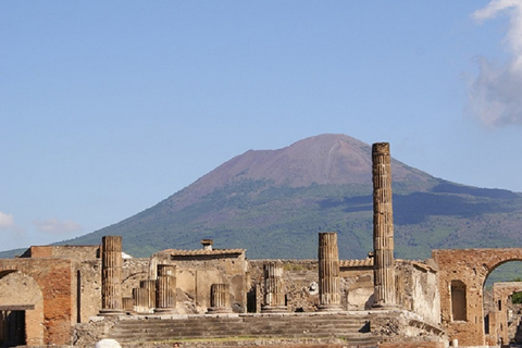 Neapel: Shuttle-Bus nach PompejiPompeji-Shuttlebus: Abfahrt 9:20 Uhr