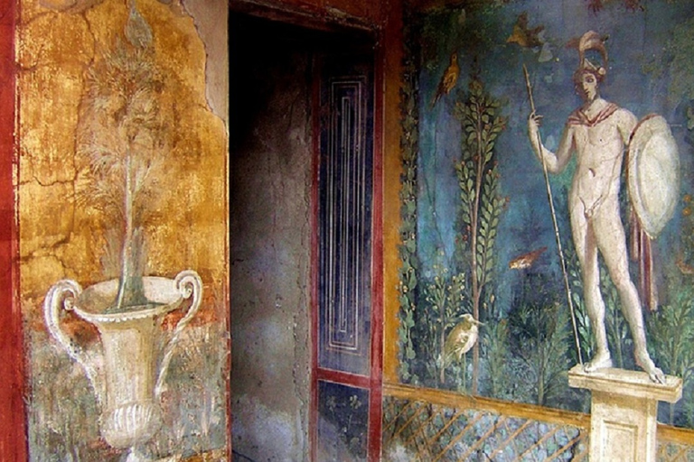 Naples: Round-Trip Shuttle Bus to PompeiiShuttle Bus to Pompeii – 11:05 AM departure