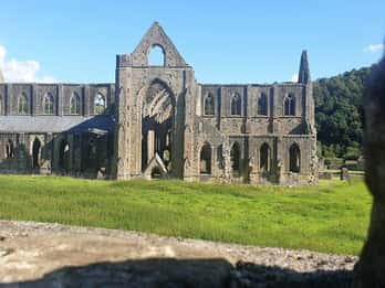 Von Cardiff aus: Wye Valley und Brecon Beacons Ganztagestour