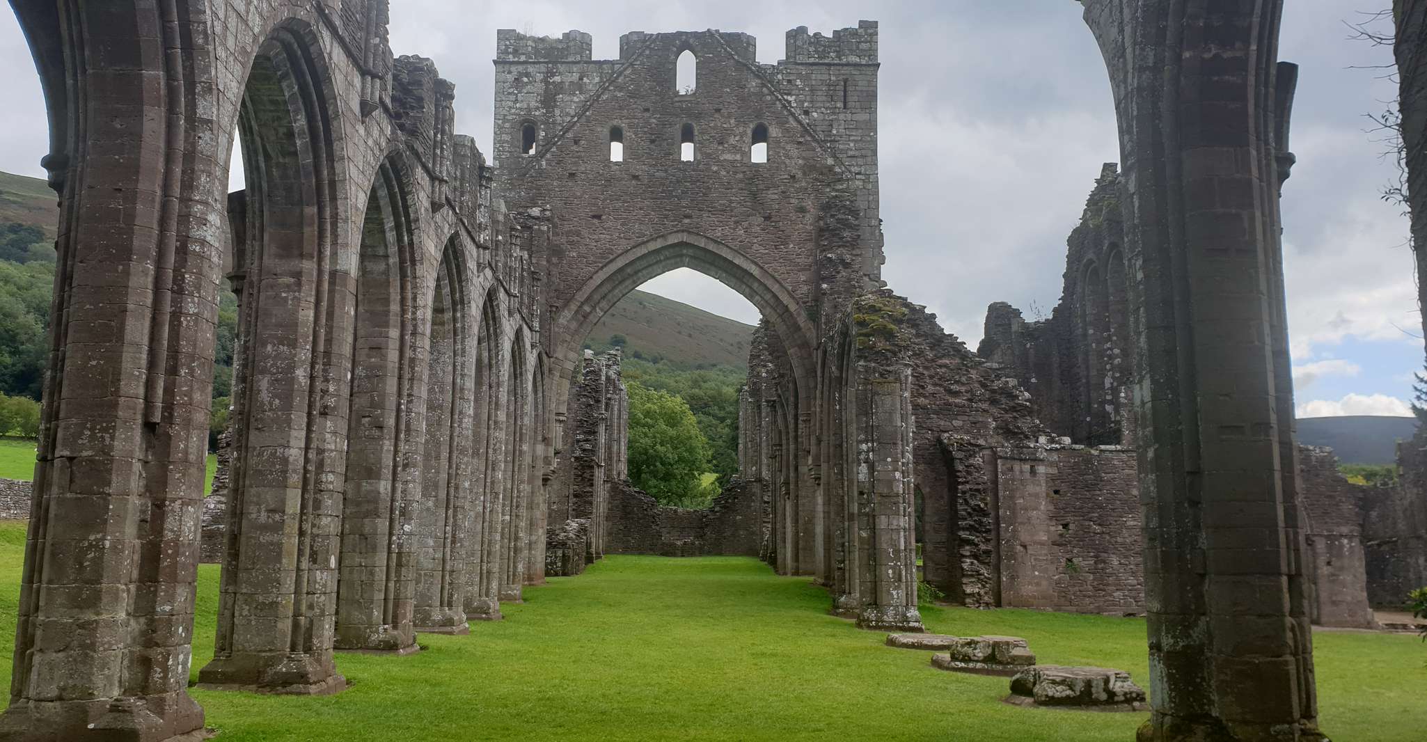 From Cardiff, Wye Valley and Brecon Beacons Full-Day Trip - Housity