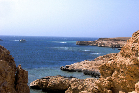 Sharm El-Sheikh: White Island & Ras Mohammed SnorkeltripEgypte: White Island & Ras Mohammed Snorkelen en boottocht