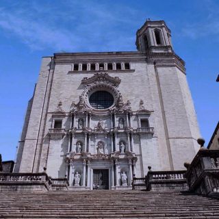 Girona: Cathedral of Girona + Art Museum + St. Felix Church