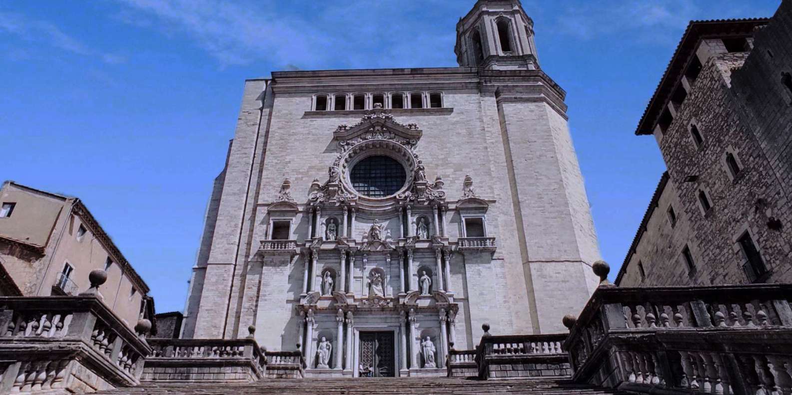 Girona: Catedral de Girona + Museo de Arte + Iglesia de San Félix |  GetYourGuide