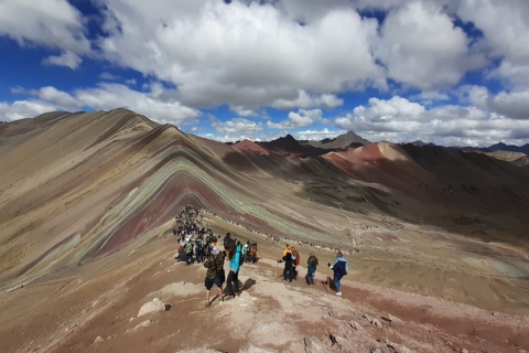 Van Cusco: 2-daagse Rainbow Mountain-wandel- en kampeertrip
