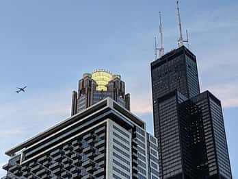 Chicago: Rundgang durch die Innenstadt mit mythenbrechender Architektur Chicago: Rundgang durch die Innenstadt mit mythenbrechender Architektur