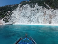 De Nydri, Boat a Kefalonia e Ithaki con Swim Stops - Hizvo
