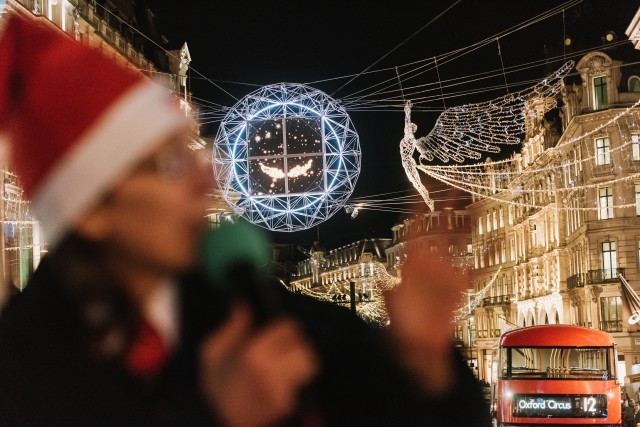 Visit London Tootbus Christmas Lights Tour in Londra