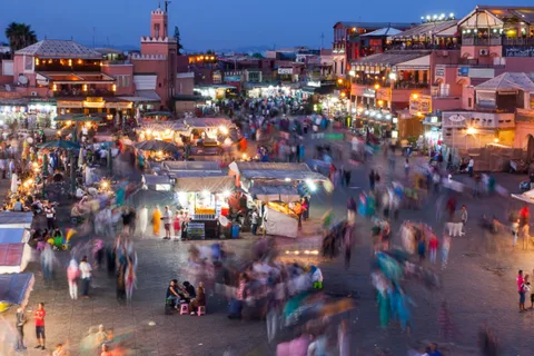 Recorrido a pie por la vida nocturna de la medina con degustaciones