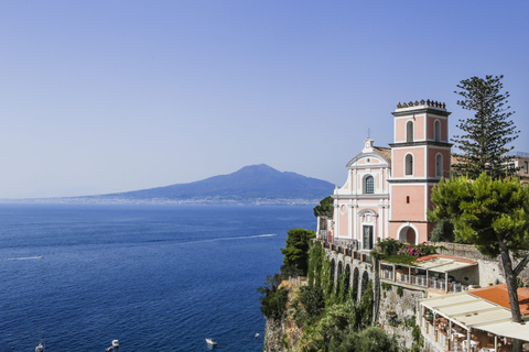 Ab Neapel: Gruppenreise nach Pompeji, Sorrento und PositanoTour mit Transfer vom Ramada by Wyndham Naples Hotel