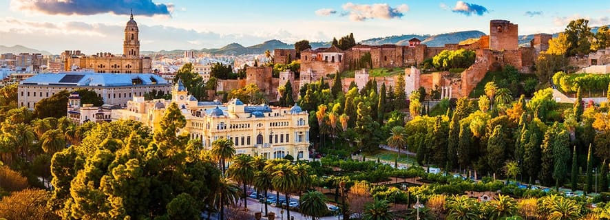 Málaga Katedral i Malaga Bestil billetter til dit besøg GetYourGuide