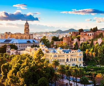 Cathedral, Alcazaba, Roman Theater Walking Tour