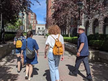 Montreal: 1,5-stündiger Rundgang durch die östliche Altstadt Montreal: 1,5-stündiger Rundgang durch die östliche Altstadt