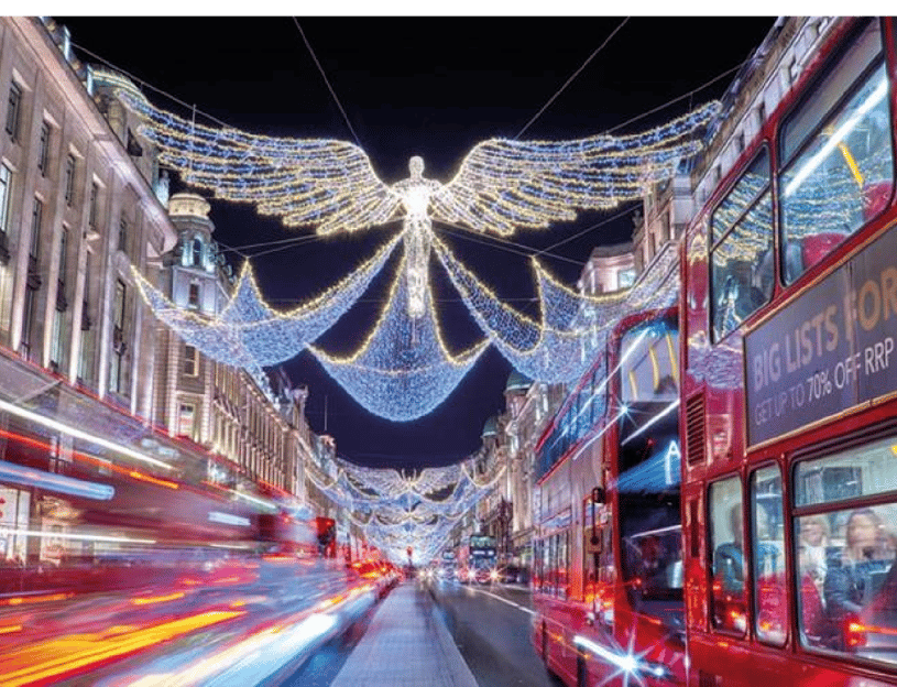 London: Christmas Lights Nighttime Bus Tour with Live Guide