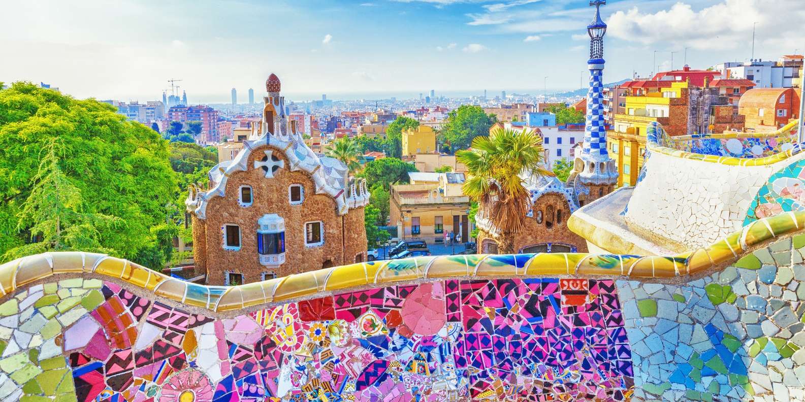 Barcelona and La Roca Village Launch Mandarin App to Draw in