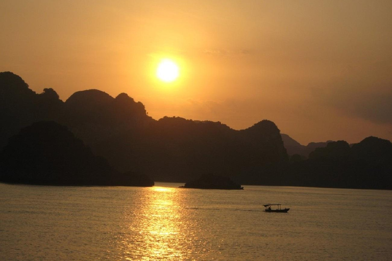 3-dniowy Hanoi-Ninh Binh-Lan Ha Bay 5-gwiazdkowy rejs i balkon