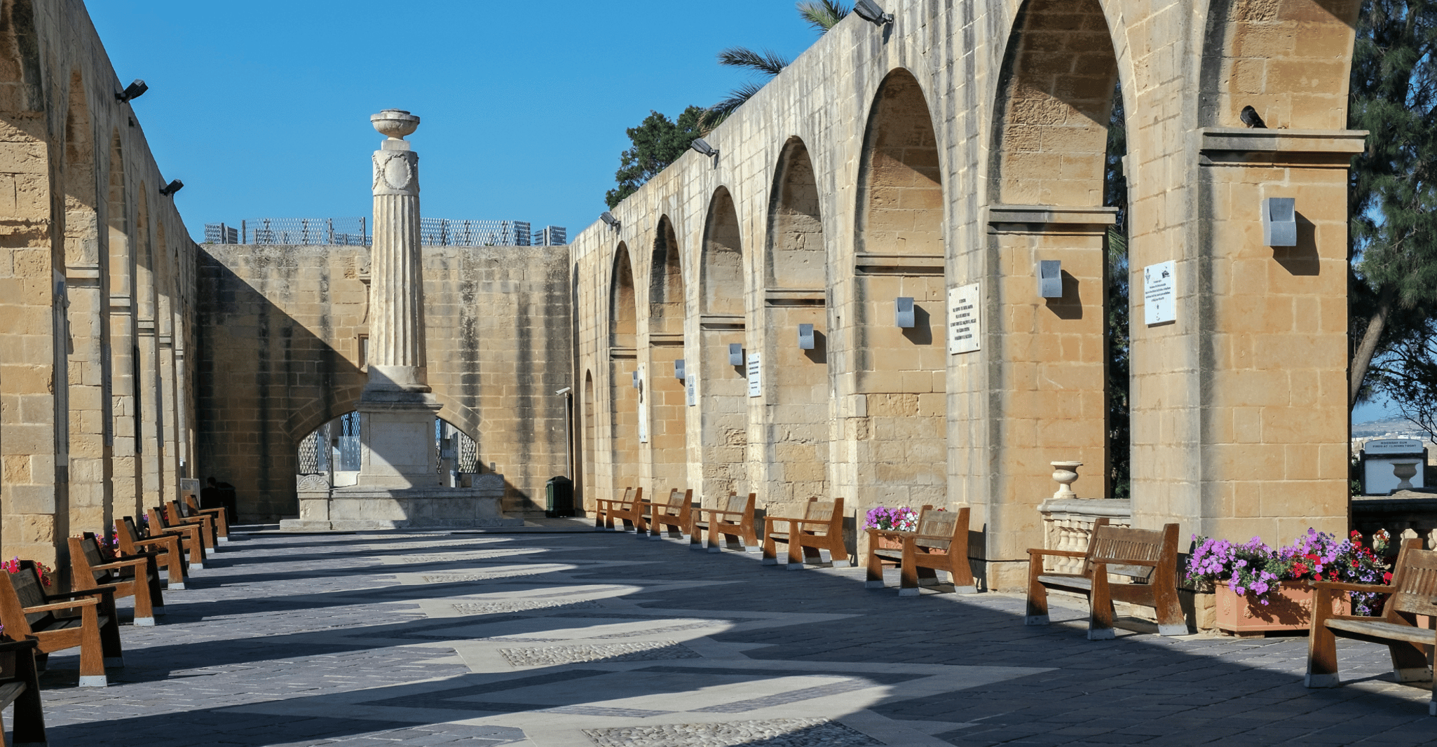 Valletta, Highlights Zelfgeleide Scavenger Hunt & City Tour - Hizvo