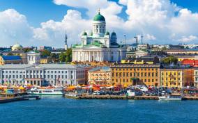 Helsinki Highlights Self-Guided Scavenger Hunt and City Tour