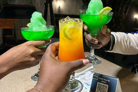 Accra: Exclusive East Legon Nightlife Tour with Cocktails
