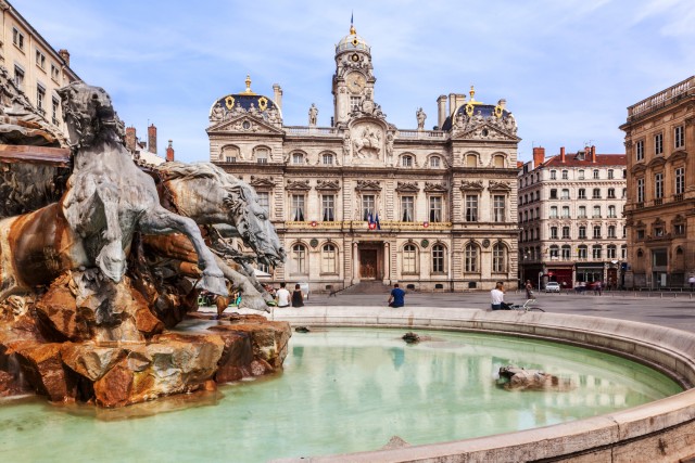 Visit Lyon Highlights Self-Guided Scavenger Hunt and Walking Tour in Lyon