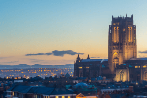 Liverpool: Self-Guided Highlights Scavenger Hunt & Tour