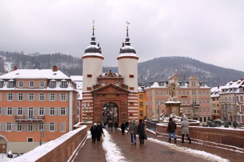 Heidelberg podkreśla samodzielną wyprawę poszukiwaczy i zwiedzanie miasta