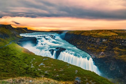 Reykjavik: tour per piccoli gruppi di Golden Circle and Waterfalls