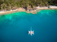 Airlie Beach，2天的Whitsunday群岛航行浮潜之旅 - Housity