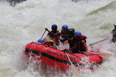 Zambezi-rivier: kindvriendelijke wildwaterraftenVan Victoria Falls: kindvriendelijke wildwaterraften