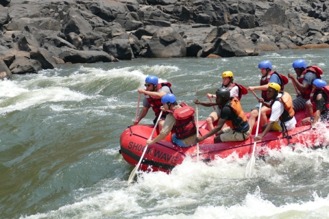 Victoria Falls: Zambezi River White Water Rafting ExperienceHoogwaterseizoen met hotelovername in Zimbabwe