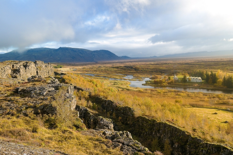 Z Reykjaviku: całodniowa wycieczka do Złotego Kręgu i Sekretnej Laguny