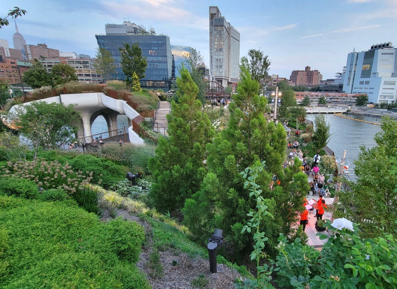 New York City: Secrets Of High Line Park Walking Tour
