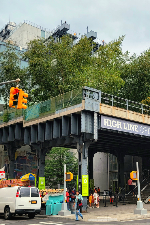 New York City: Secrets Of High Line Park Walking Tour