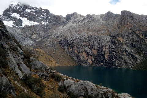 Desde Huaraz: Caminata privada de Laguna Churup con almuerzo para llevar