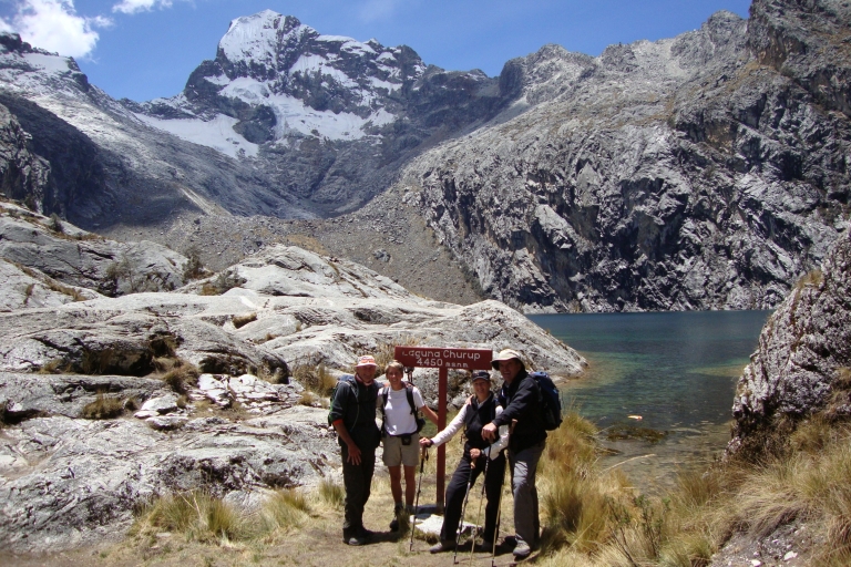 Van Huaraz: privéwandeling van Laguna Churup met lunchpakket