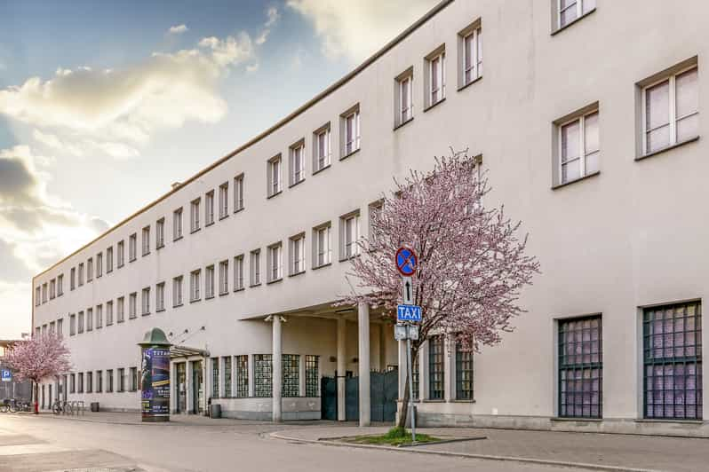 Krakow Oskar Schindler's Enamel Factory Museum Guided Tour GetYourGuide