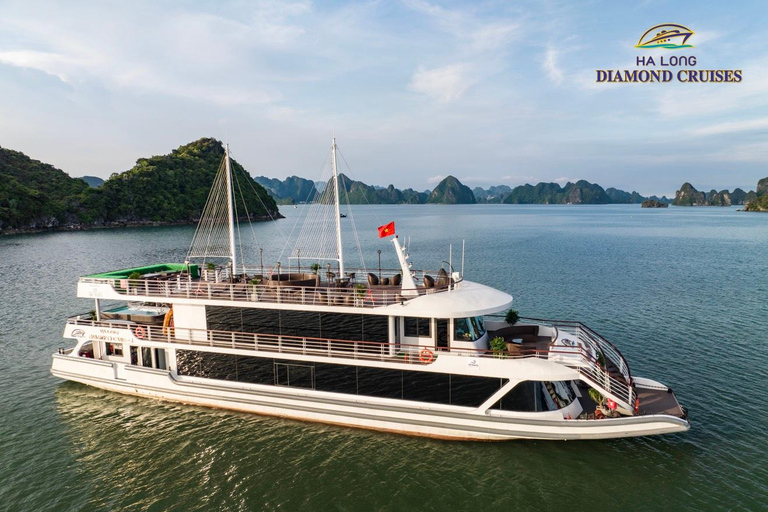 Hanoi:El mejor tour de 5 estrellas de 1 día por Ha Long con traslado en limusinaExcursión a Ha Long