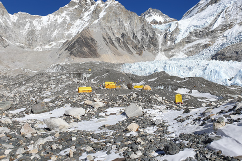 Nepal: Everest Base Camp Trek z lotami z Katmandu